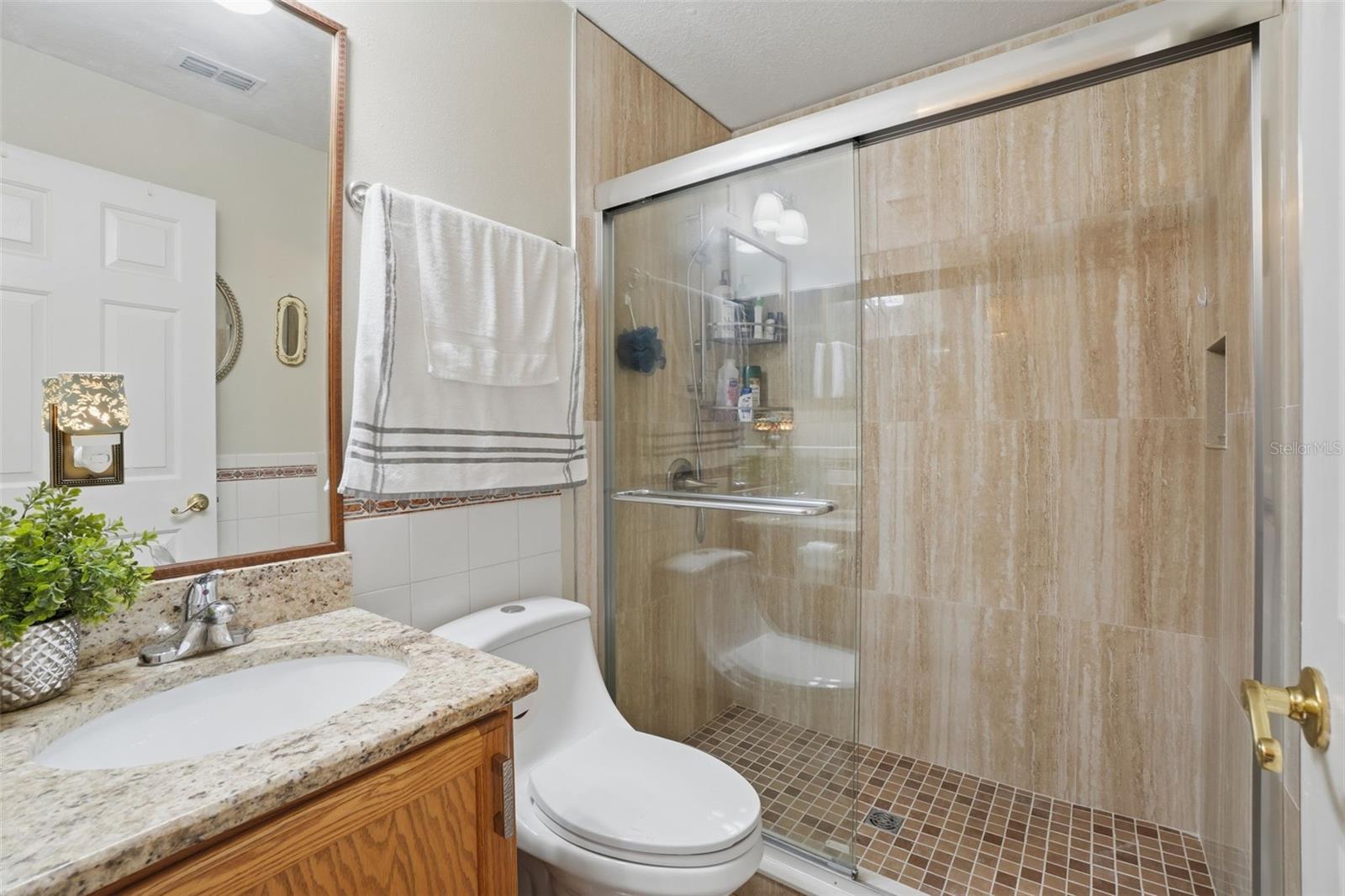 1029 Dudley Dr Property Photo 22