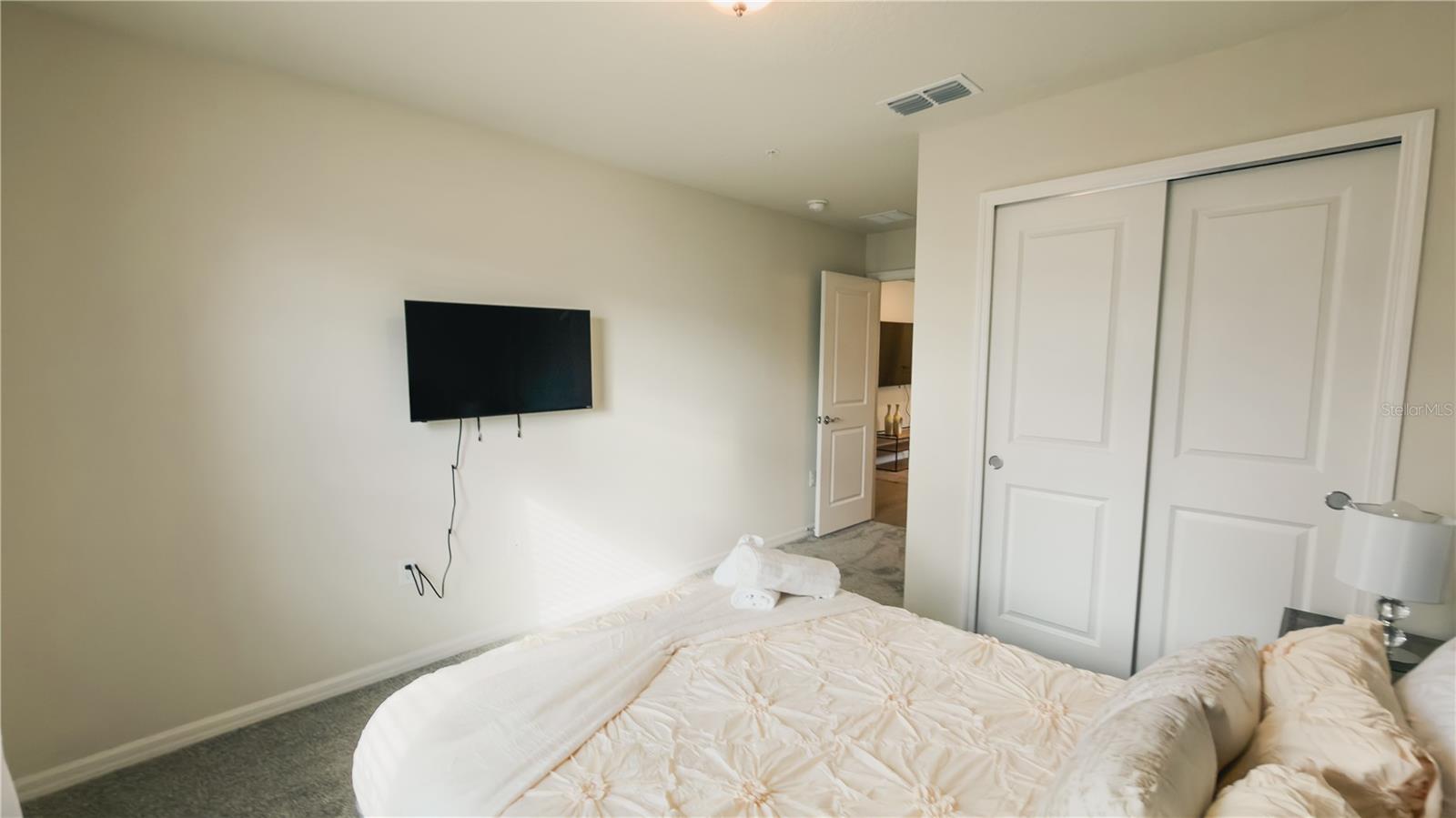 16129 Palm Frond Ave Property Photo 22