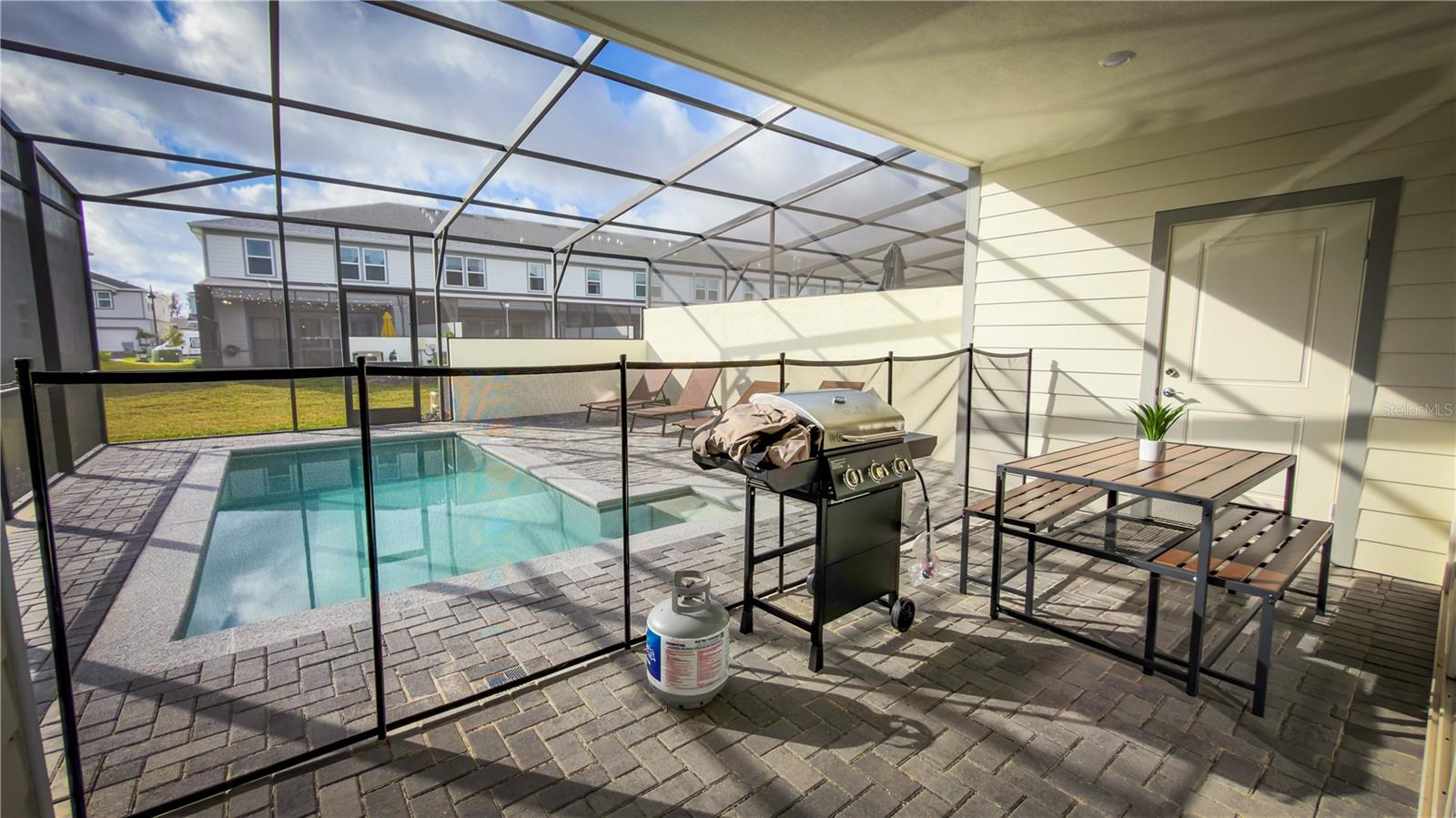 16129 Palm Frond Ave Property Photo 40