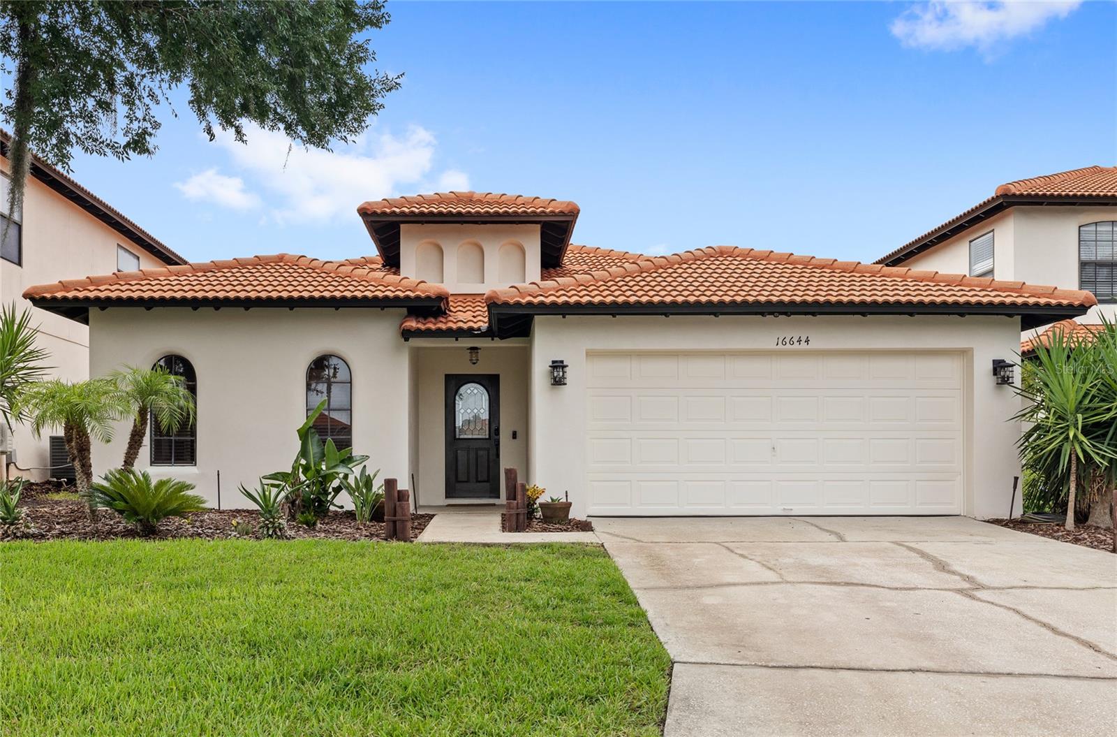 16644 CARIBBEAN BREEZE WAY Property Photo 1