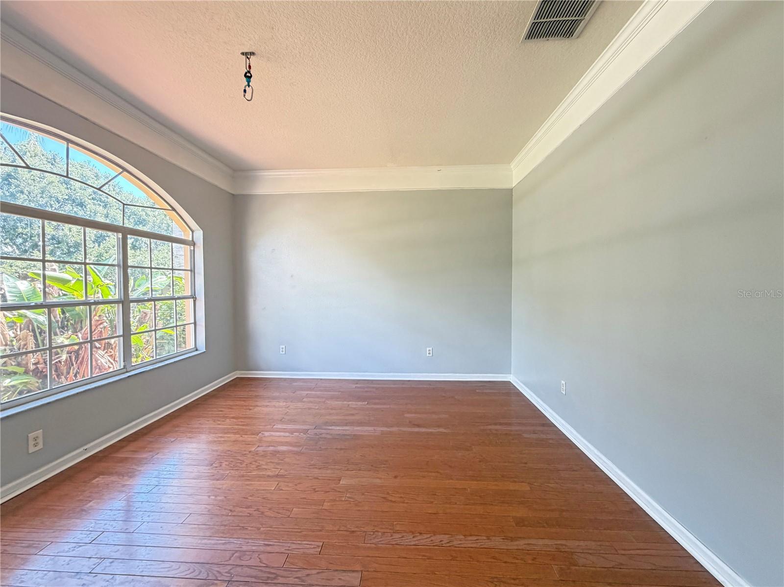 706 Strihal Loop Property Photo 13