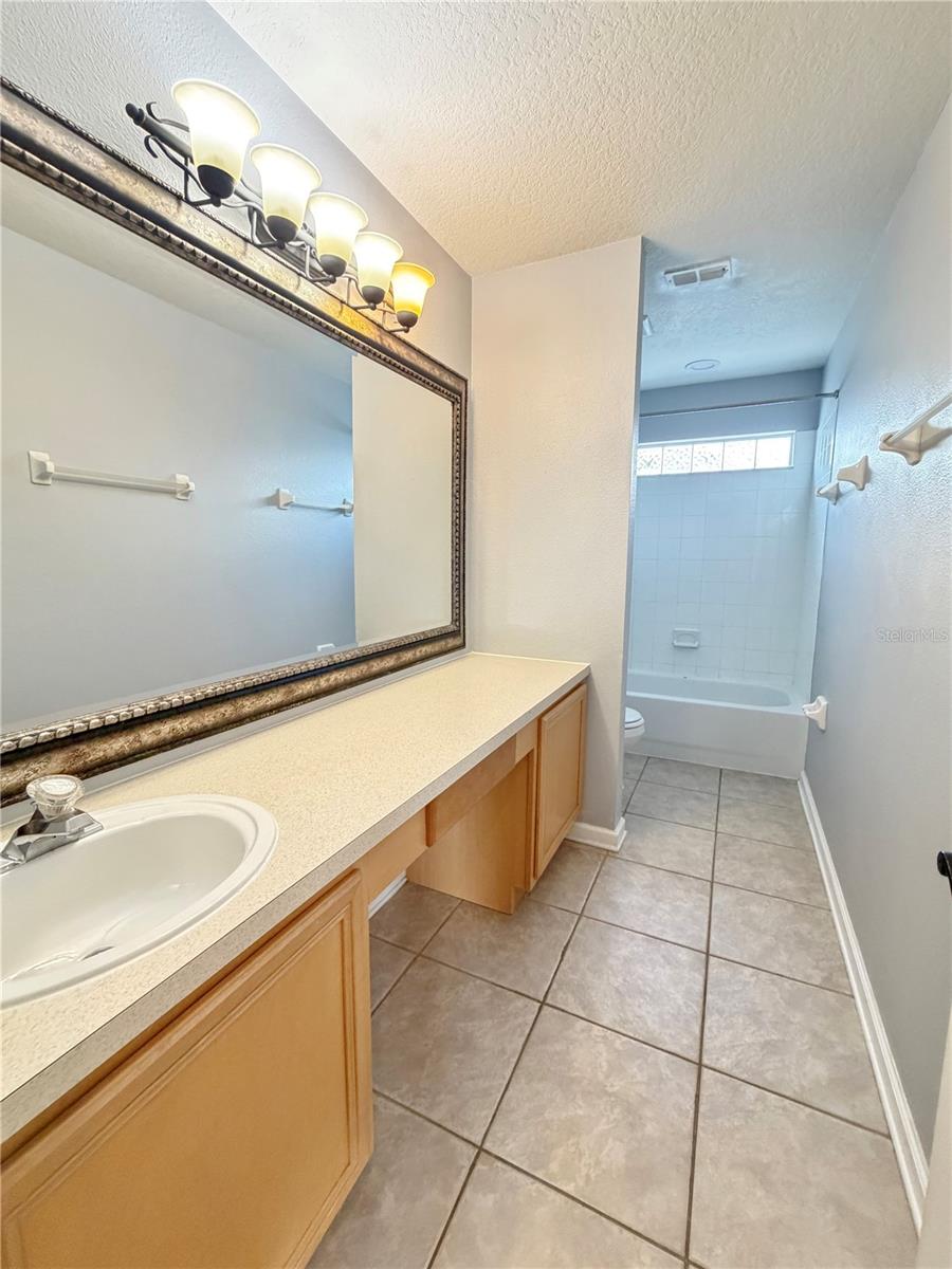 706 Strihal Loop Property Photo 31