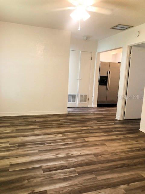 5555 Barton Dr Property Photo 3