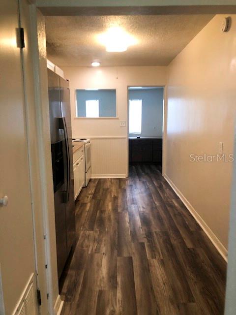 5555 Barton Dr Property Photo 4