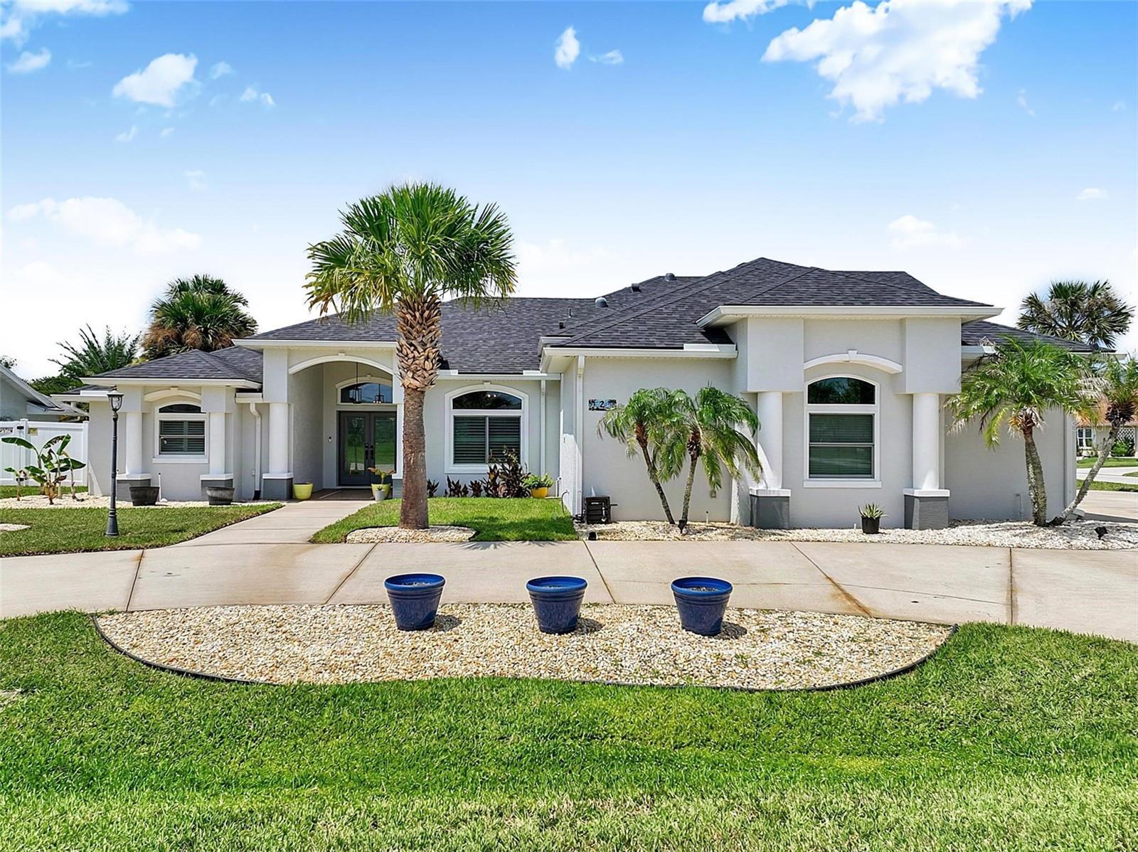 2 Colony Ct Property Photo 1