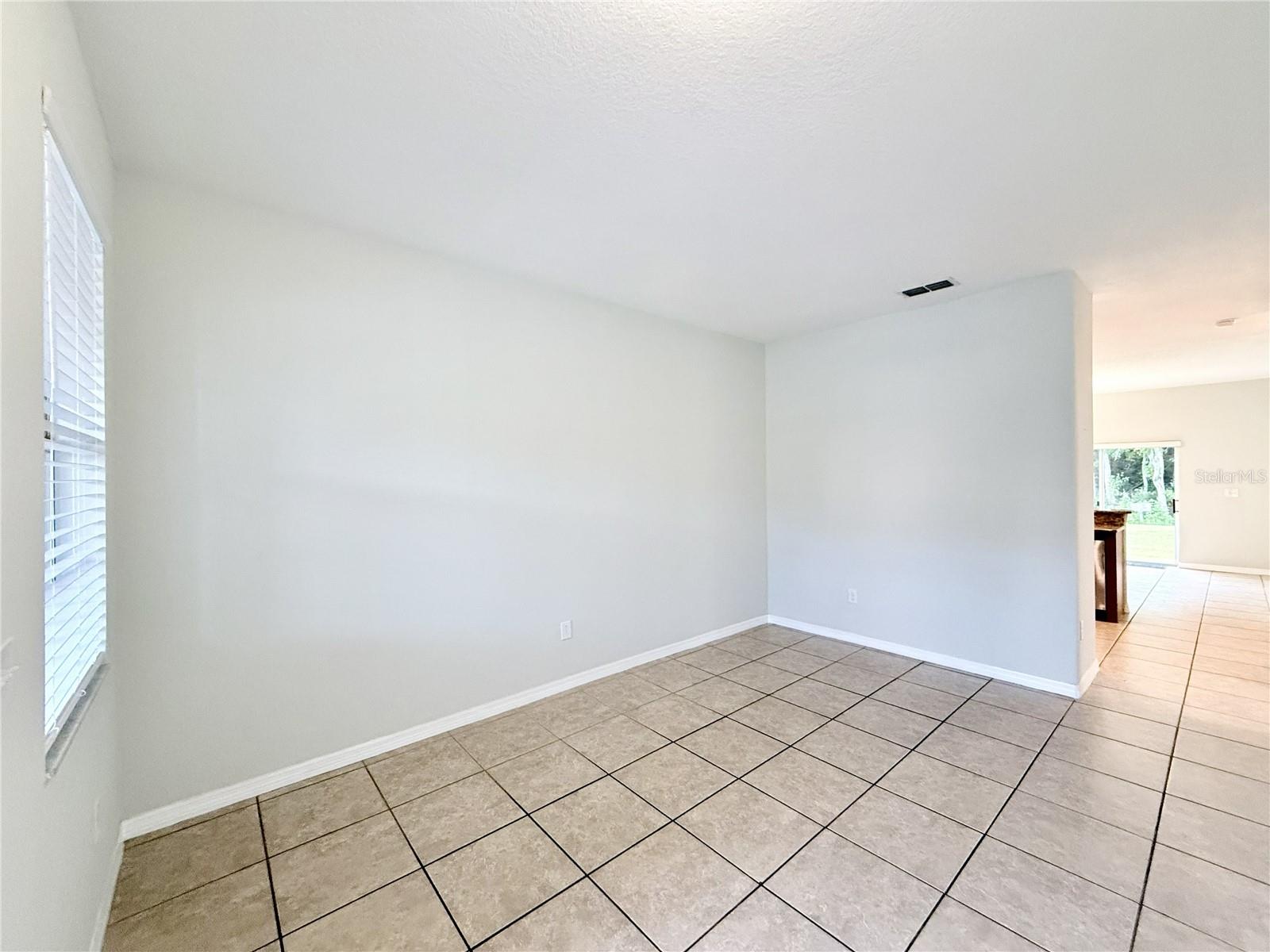 11155 Savannah Landing Cir Property Photo 6