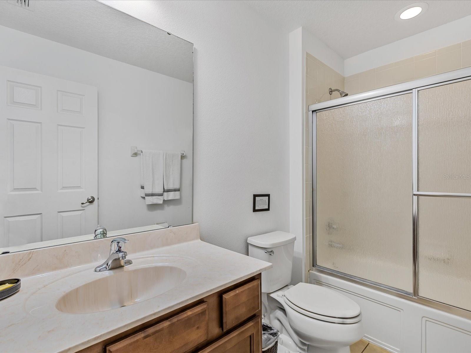 411 Cabello Dr Property Photo 25