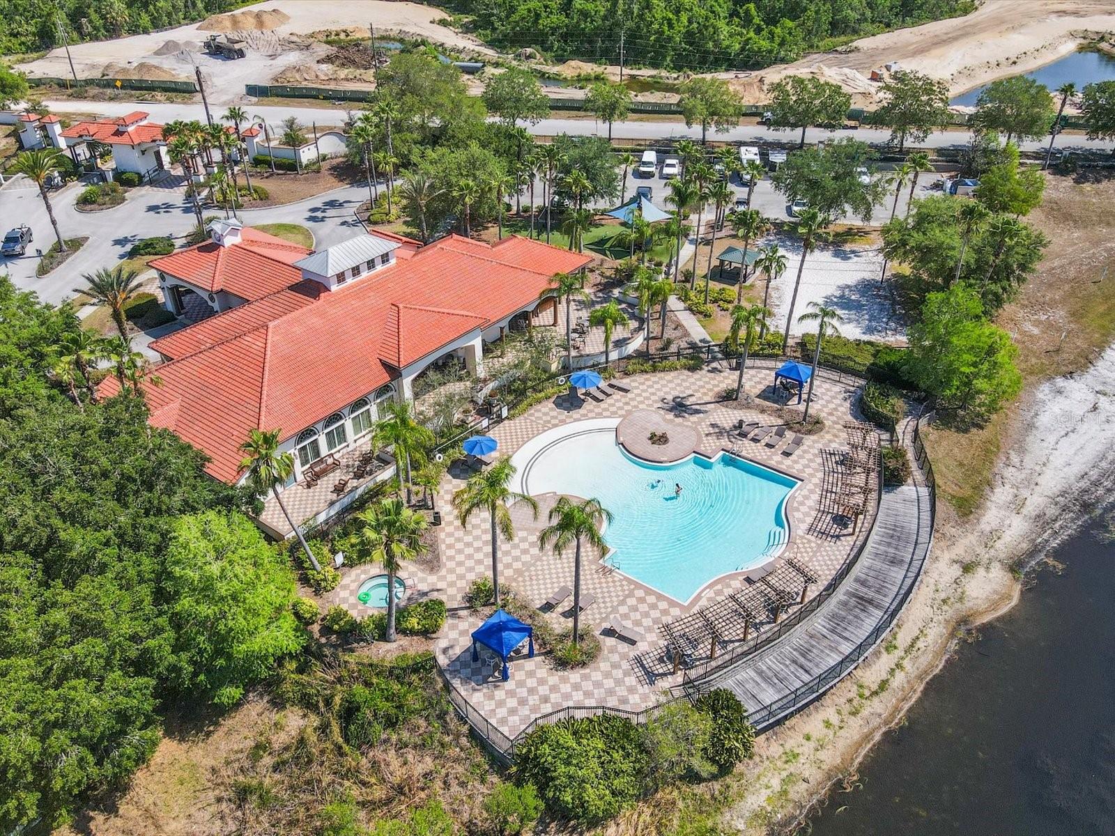411 Cabello Dr Property Photo 40