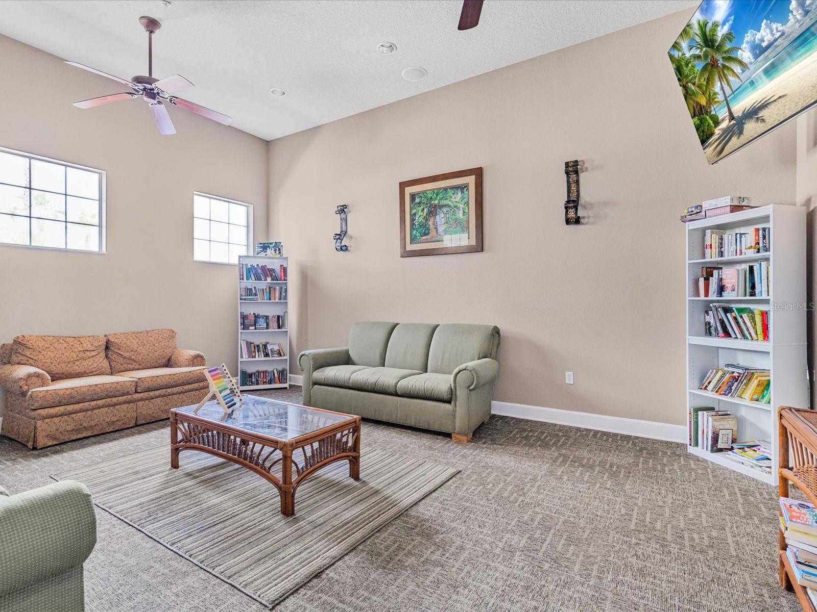 411 Cabello Dr Property Photo 47
