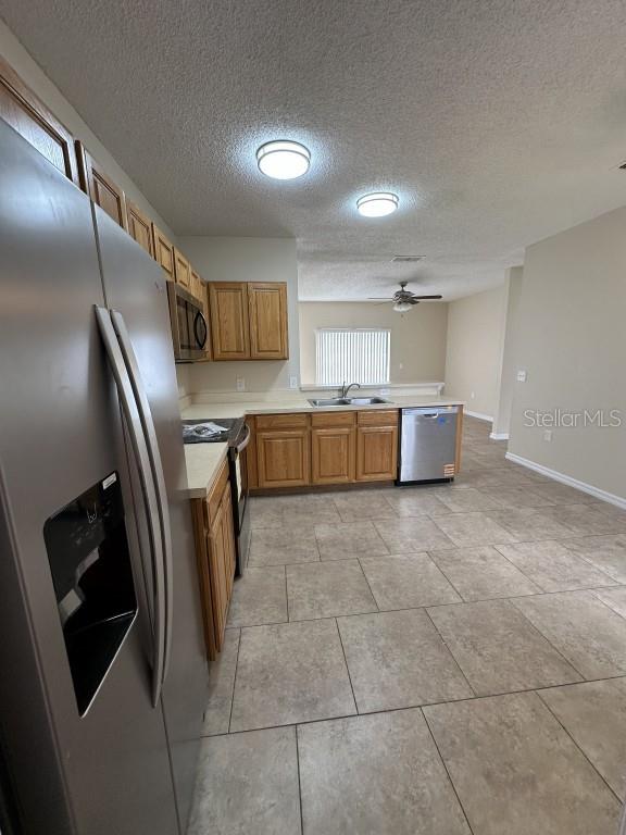 929 Gloucester Ct Property Photo 12