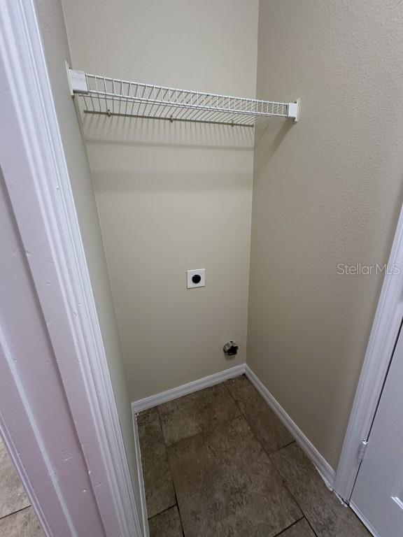 929 Gloucester Ct Property Photo 19