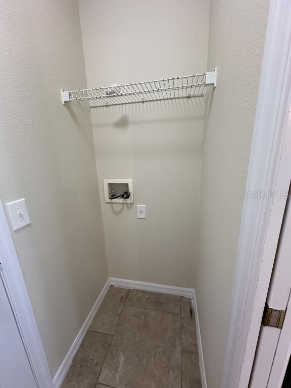 929 Gloucester Ct Property Photo 20