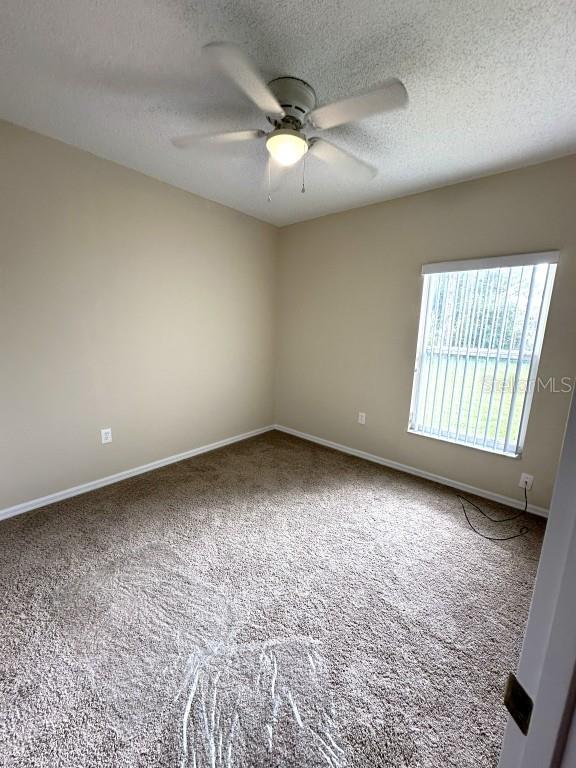 929 Gloucester Ct Property Photo 24
