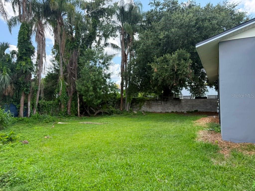 1244 23rd St Property Photo 11
