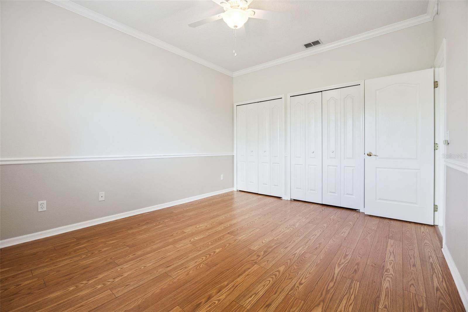 2284 Addison Ave Property Photo 40
