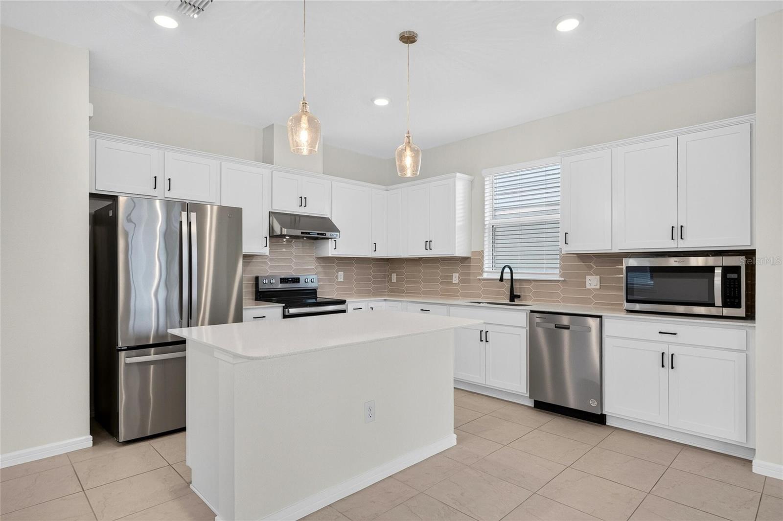 9426 Lamine Way Property Photo 10