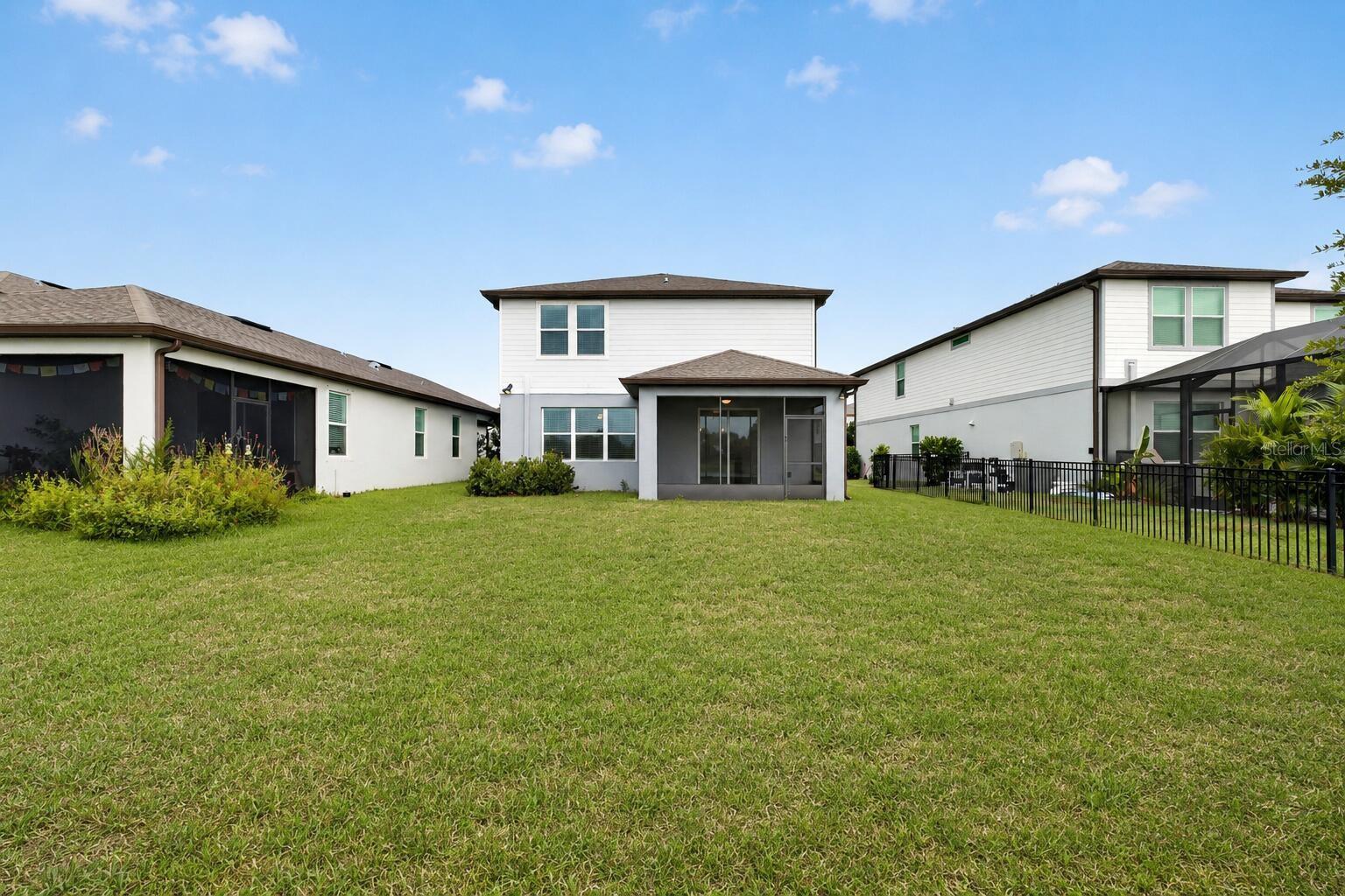 9426 Lamine Way Property Photo 16