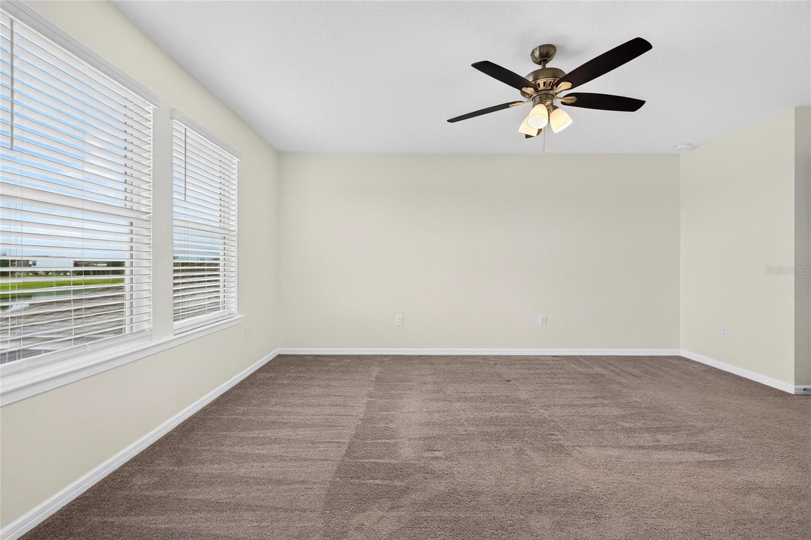 9426 Lamine Way Property Photo 28