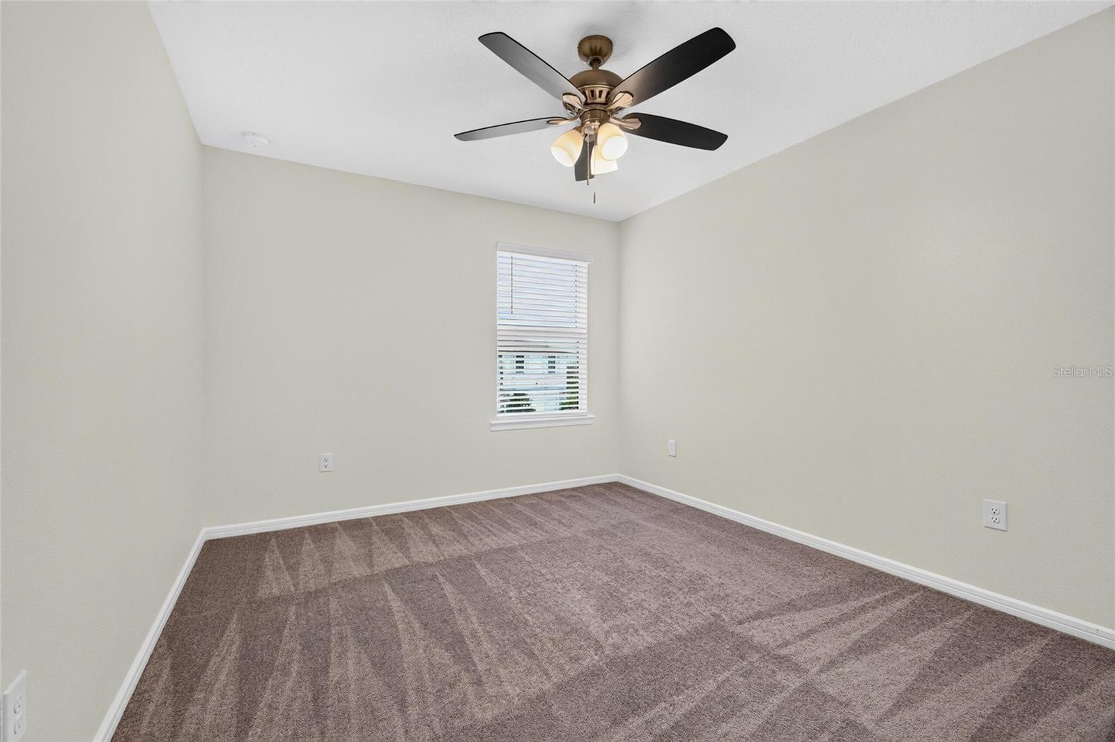 9426 Lamine Way Property Photo 35