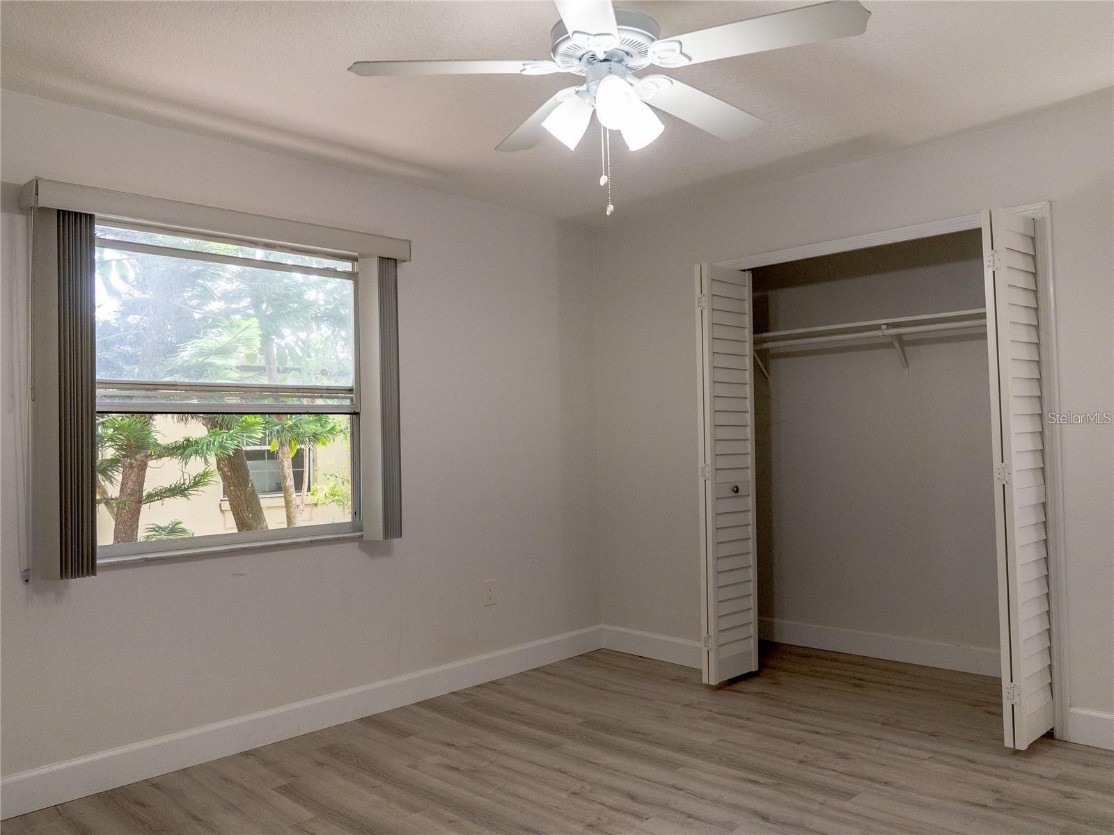 517 S Summerlin Ave Property Photo 16