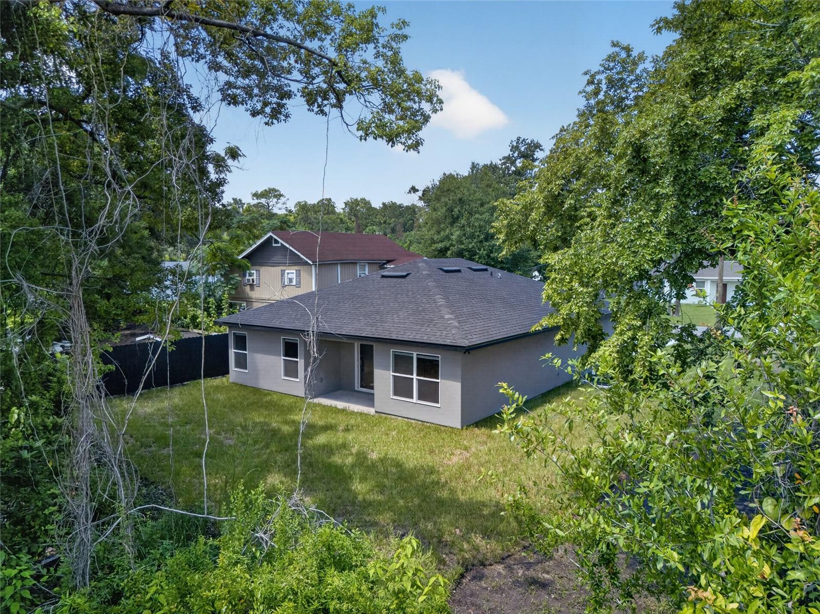 2225 Mccarthy Ave Property Photo 8