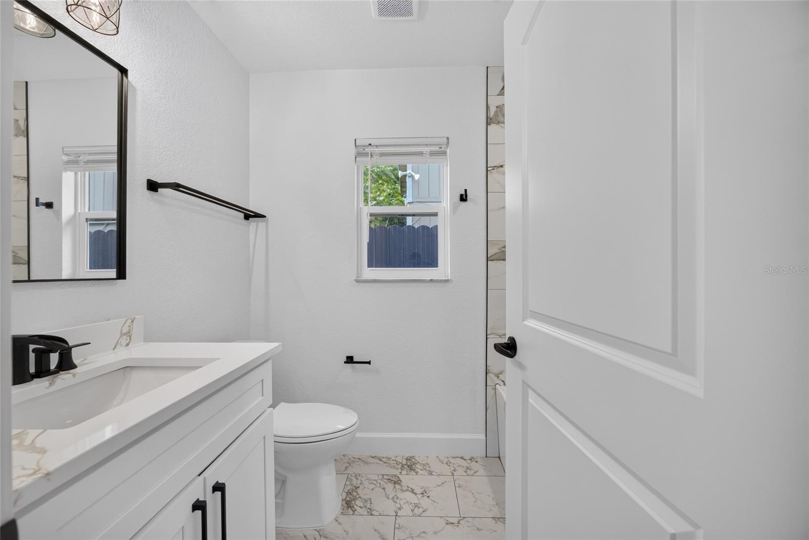 2225 Mccarthy Ave Property Photo 15