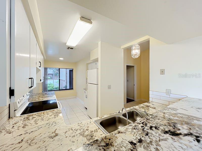 340 Golfside Cv #340 Property Photo 10