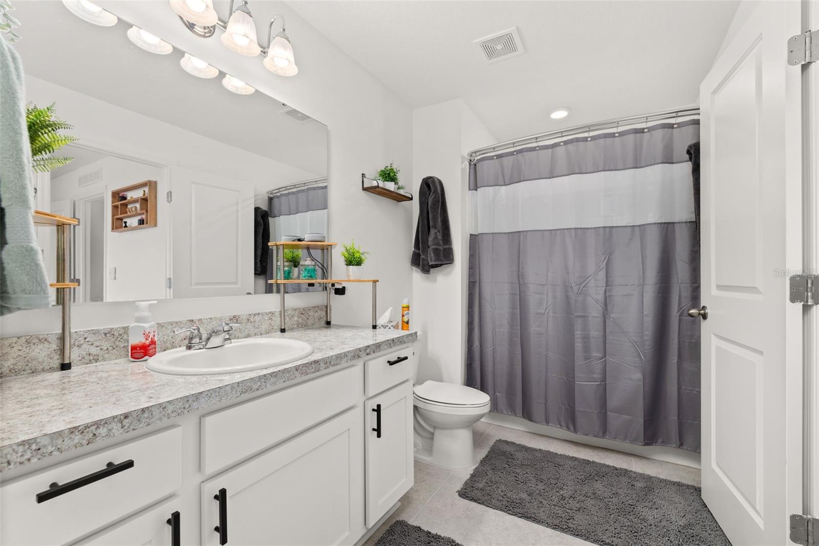 161 Mandovi St Property Photo 29