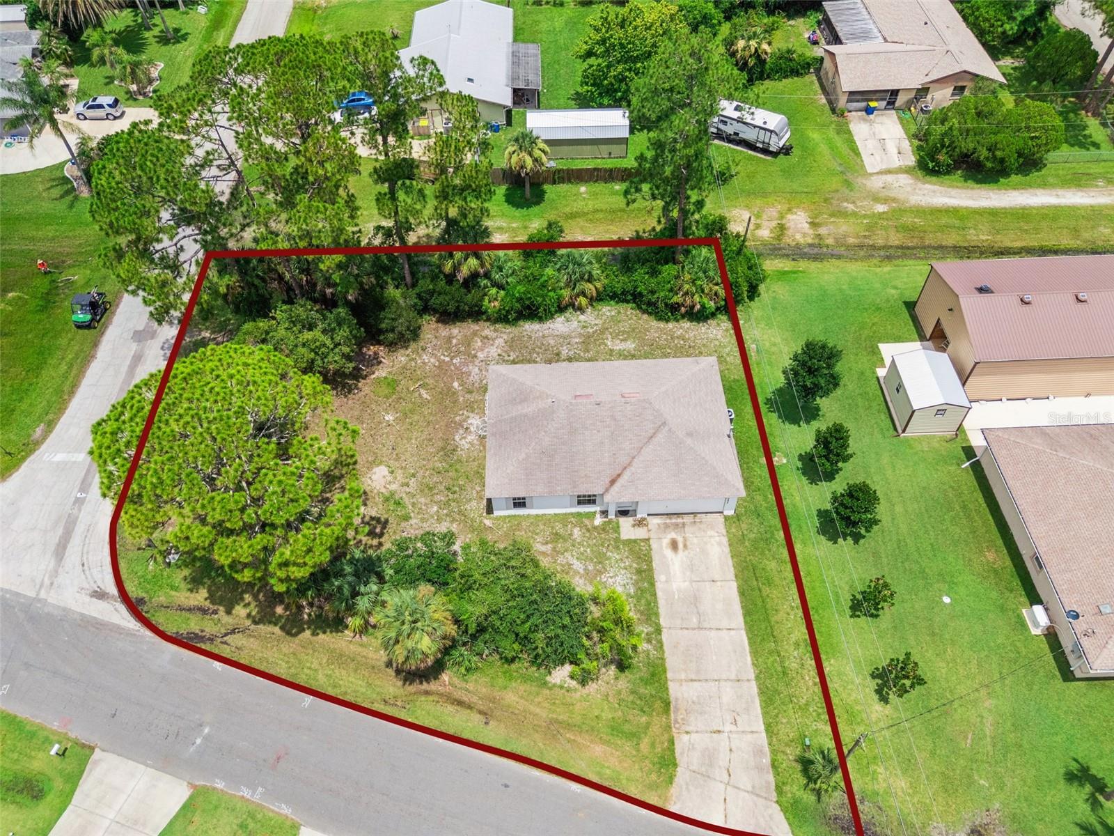 3403 Queen Palm Dr Property Photo 34