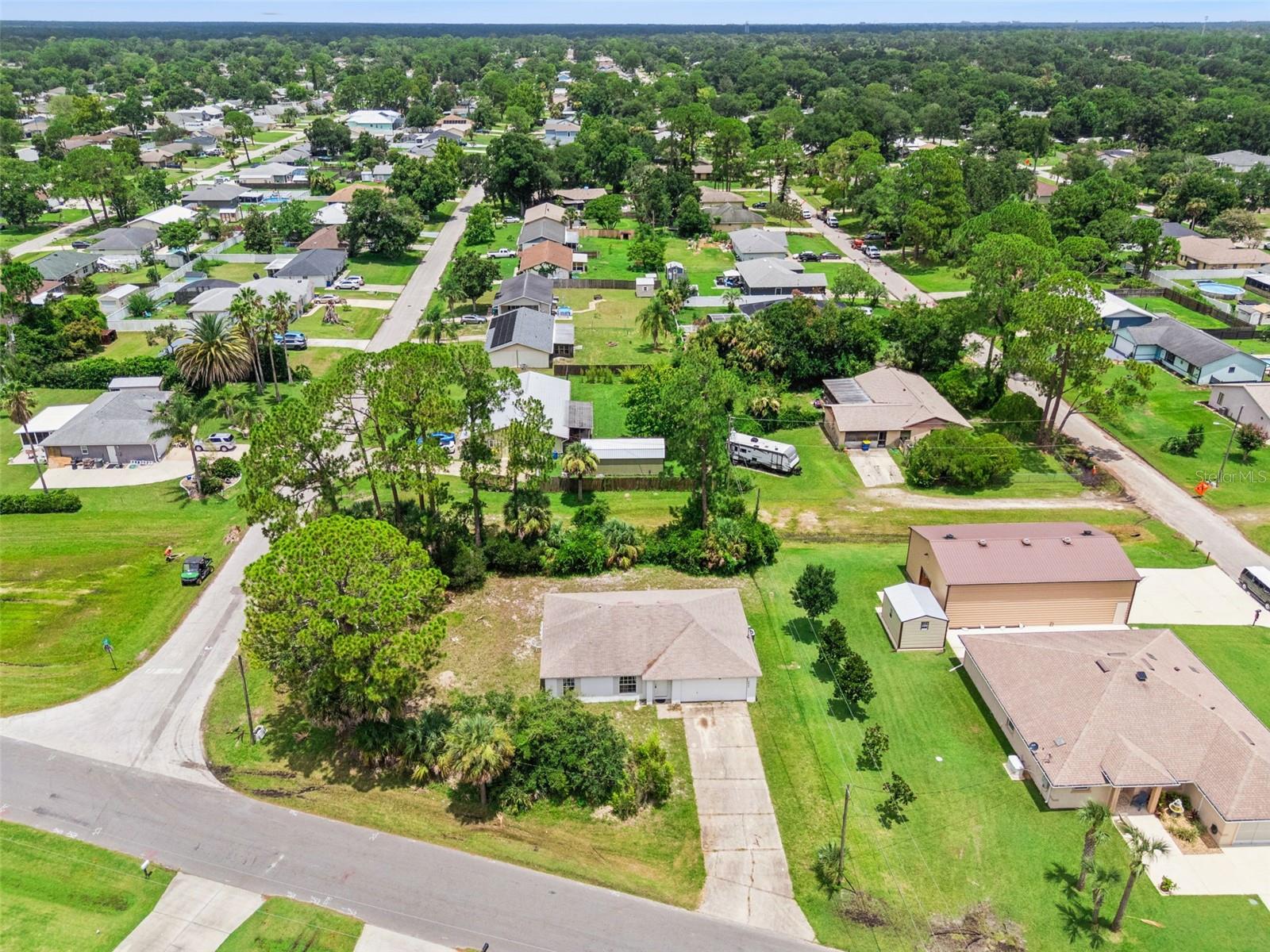 3403 Queen Palm Dr Property Photo 38