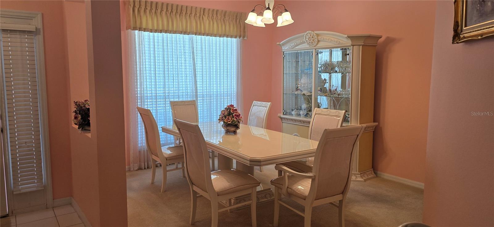 O6426400 Property Photo 11