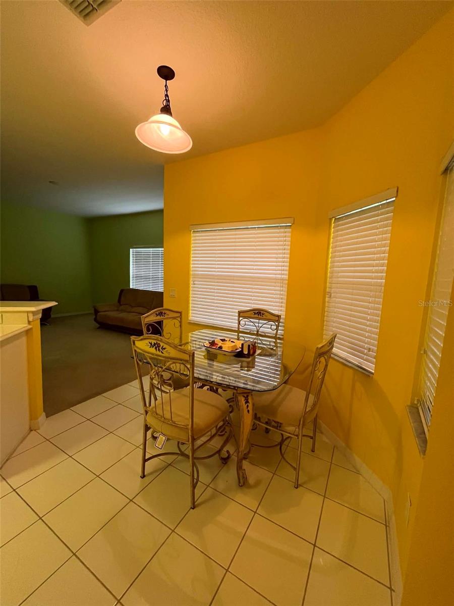 O6426400 Property Photo 17