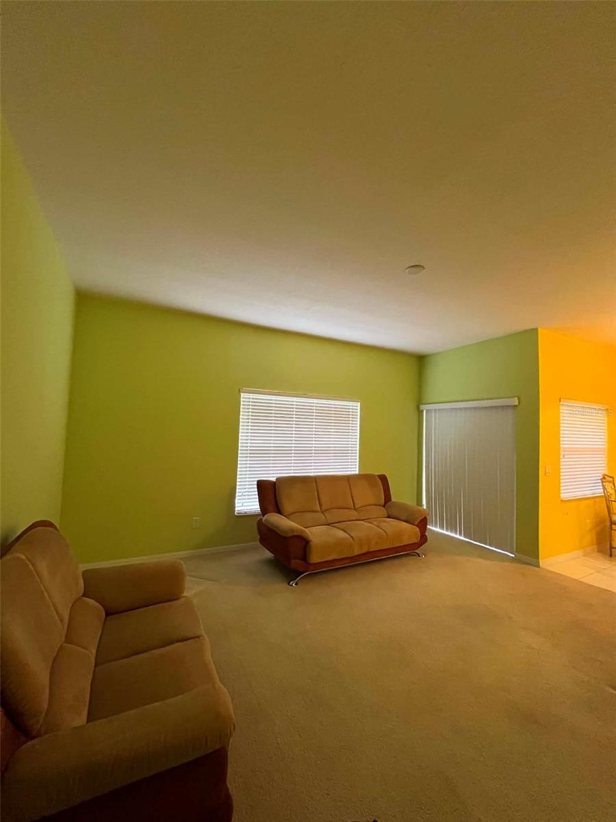 O6426400 Property Photo 19