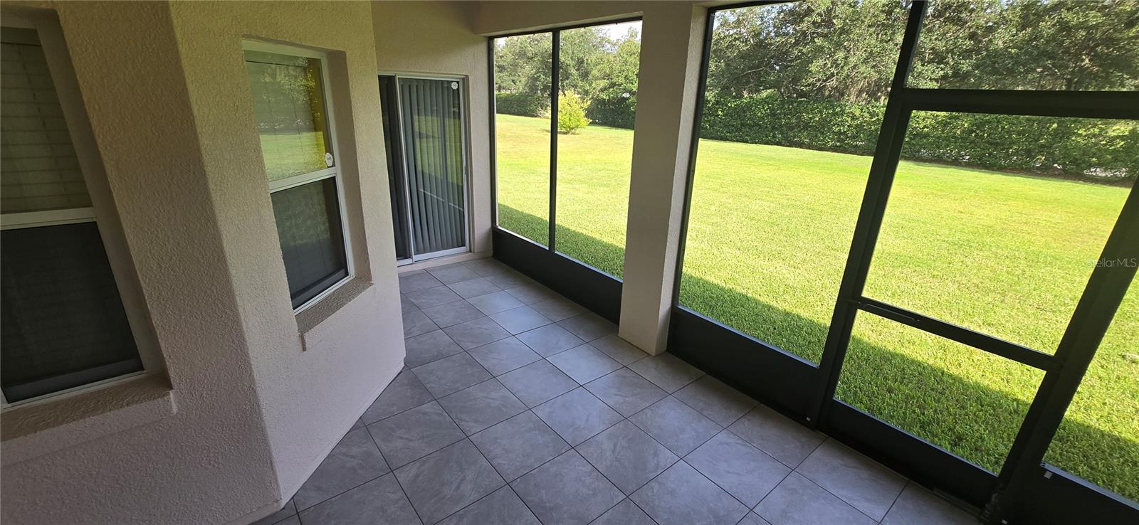 O6426400 Property Photo 28