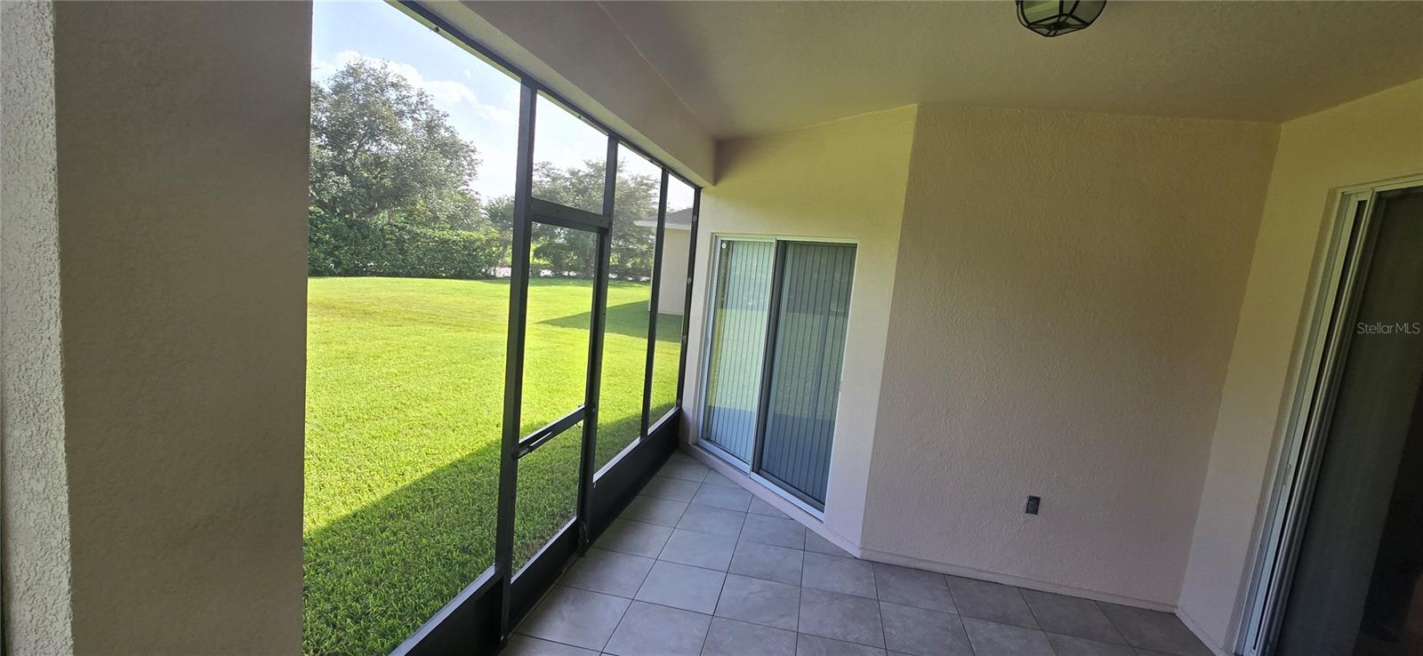 O6426400 Property Photo 29