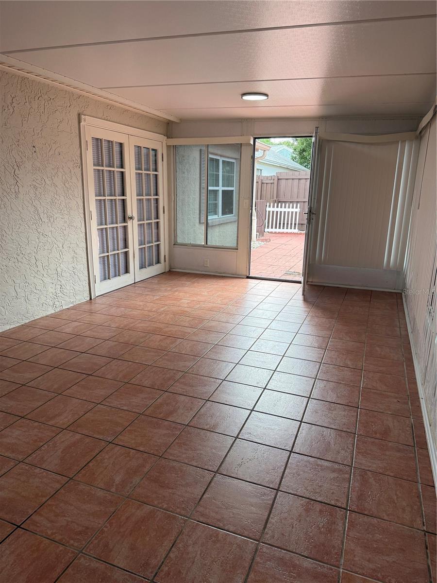 2601 Hampton Park Pl Property Photo 6