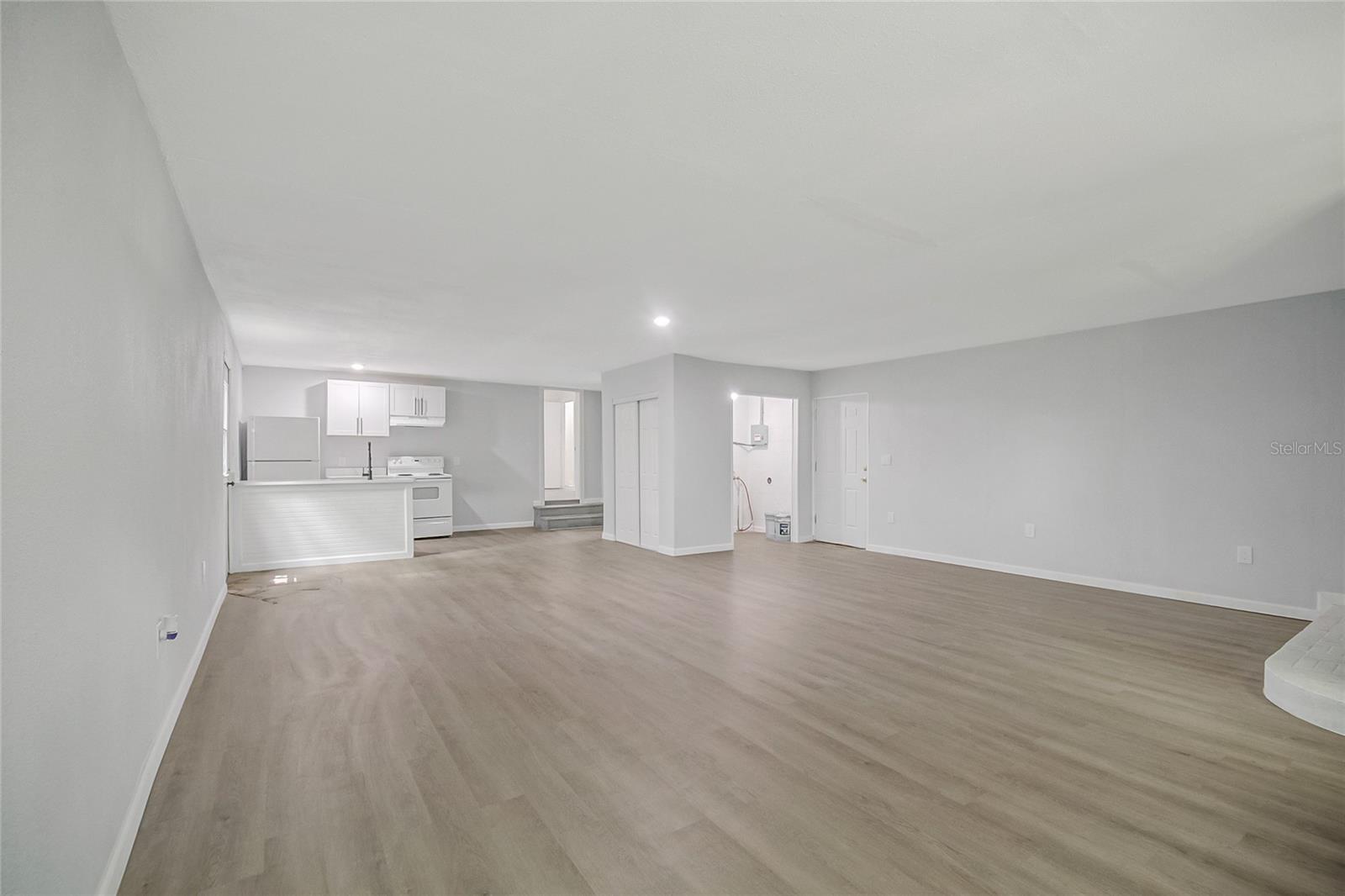 1504 W Line St Property Photo 20