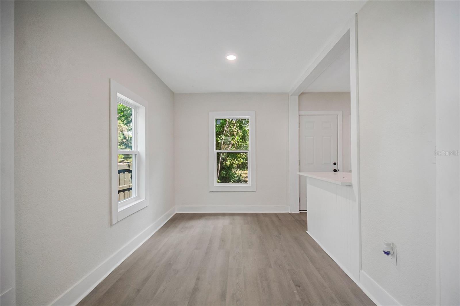 1504 W Line St Property Photo 25
