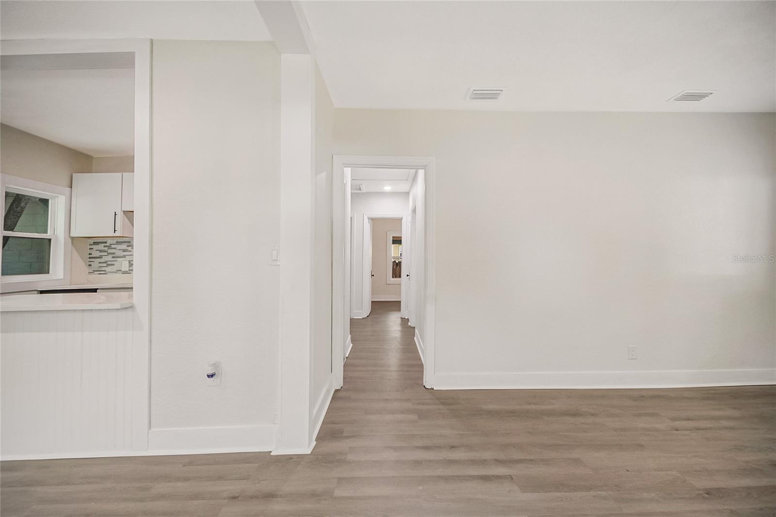 1504 W Line St Property Photo 28