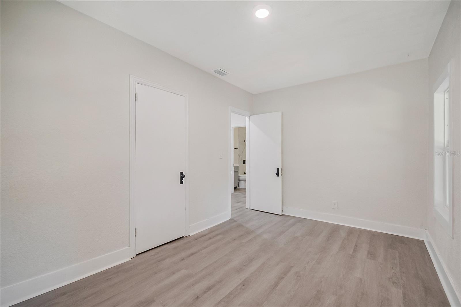 1504 W Line St Property Photo 29