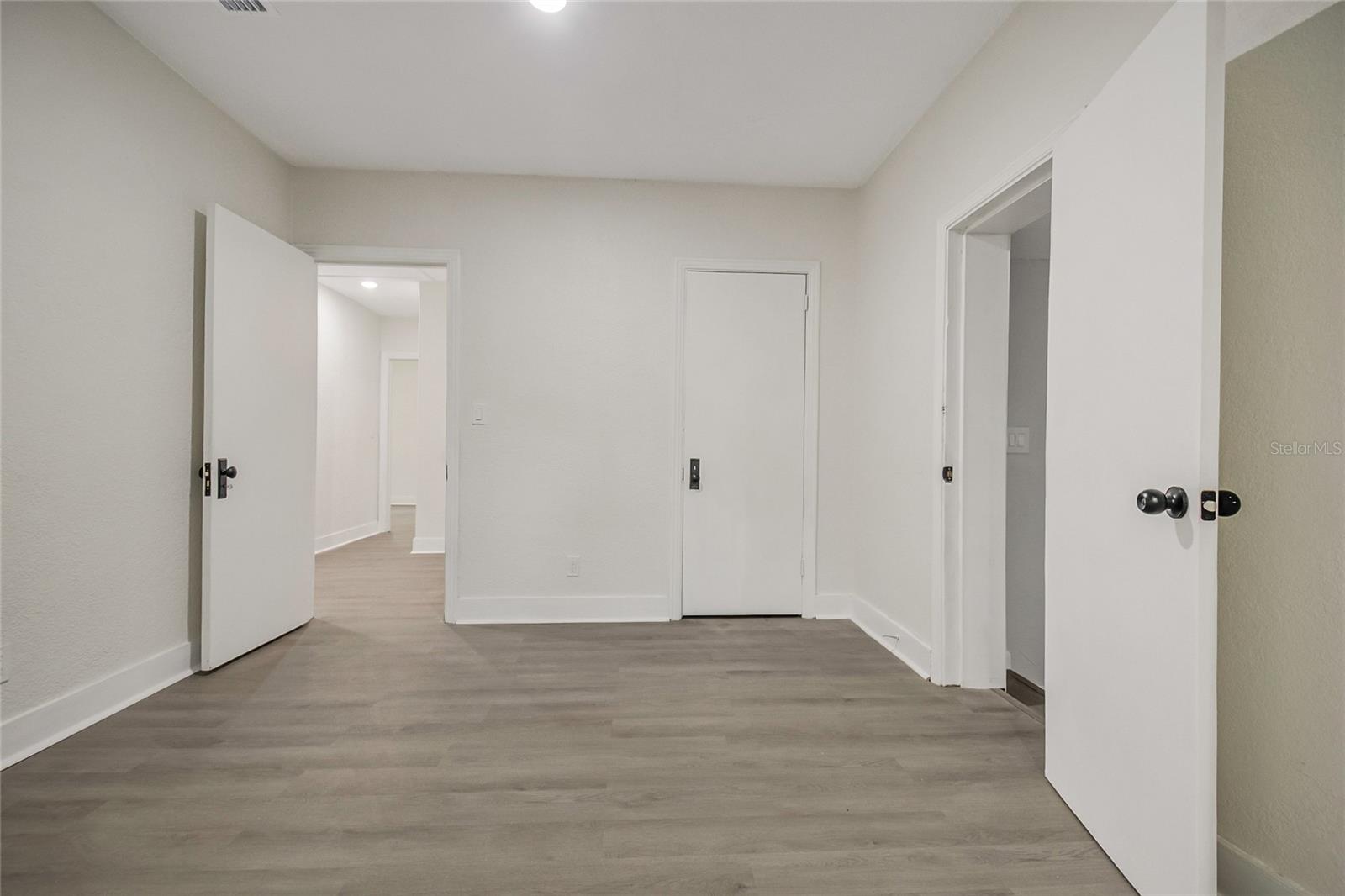 1504 W Line St Property Photo 31