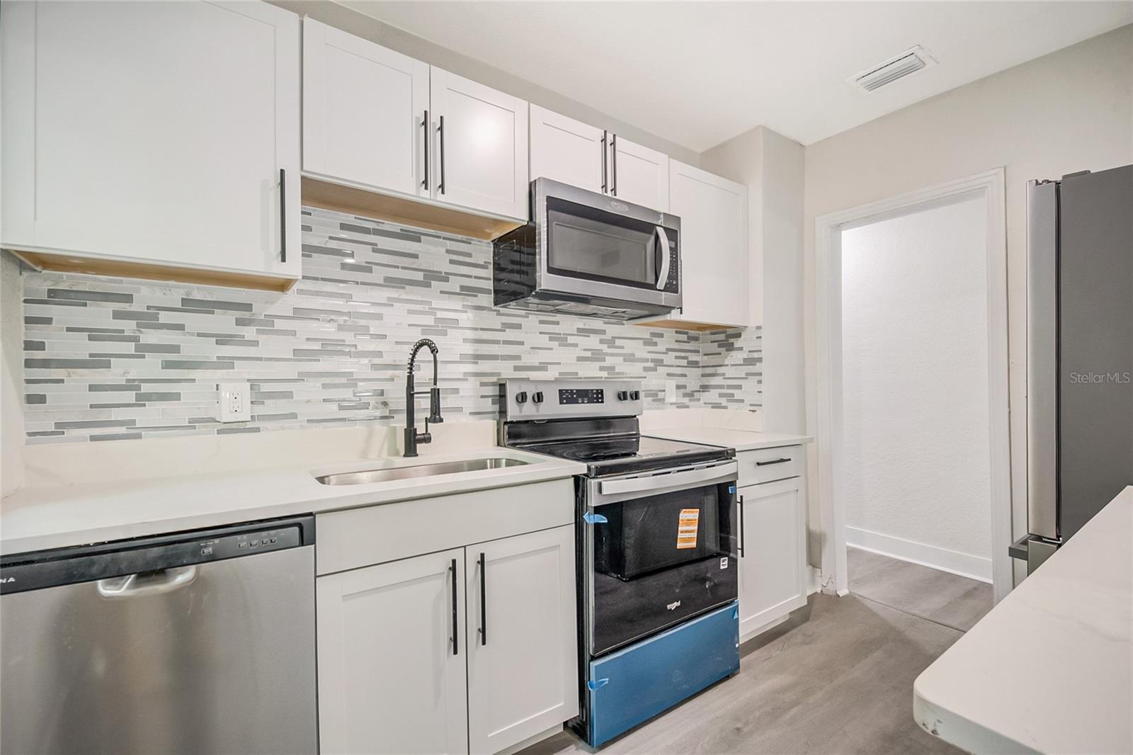 1504 W Line St Property Photo 33