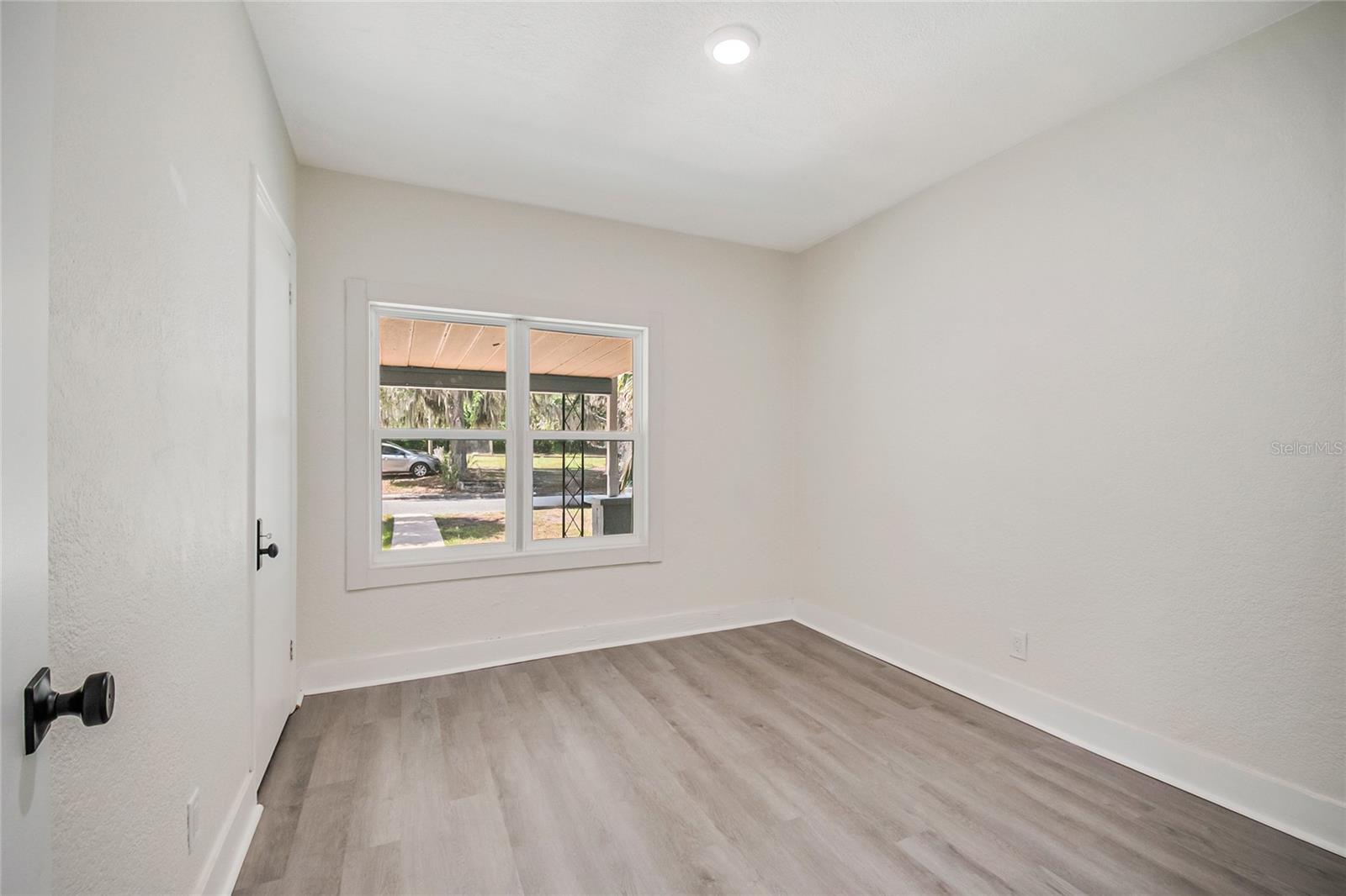 1504 W Line St Property Photo 37