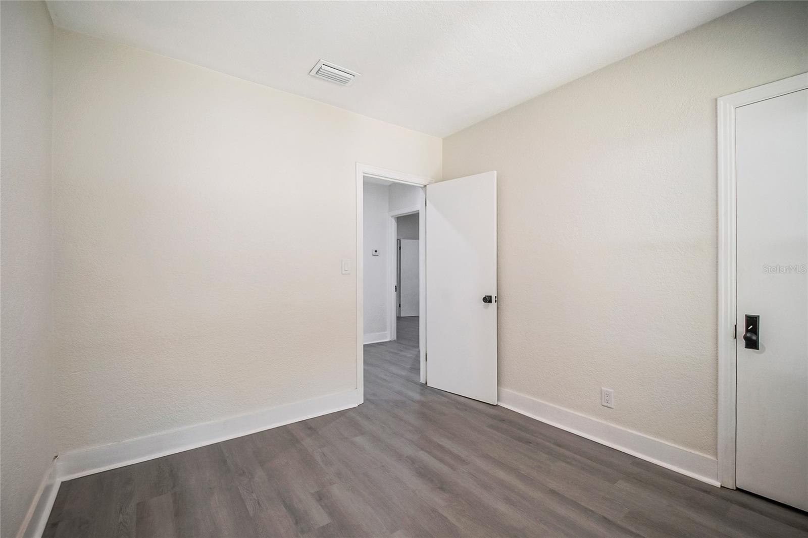 1504 W Line St Property Photo 39