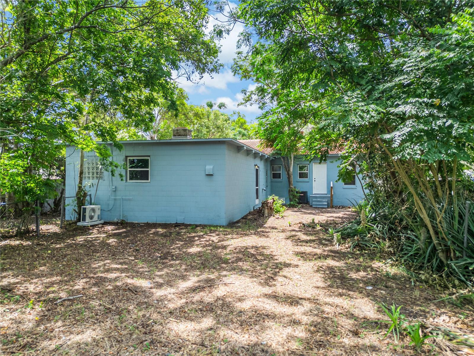 1504 W Line St Property Photo 42