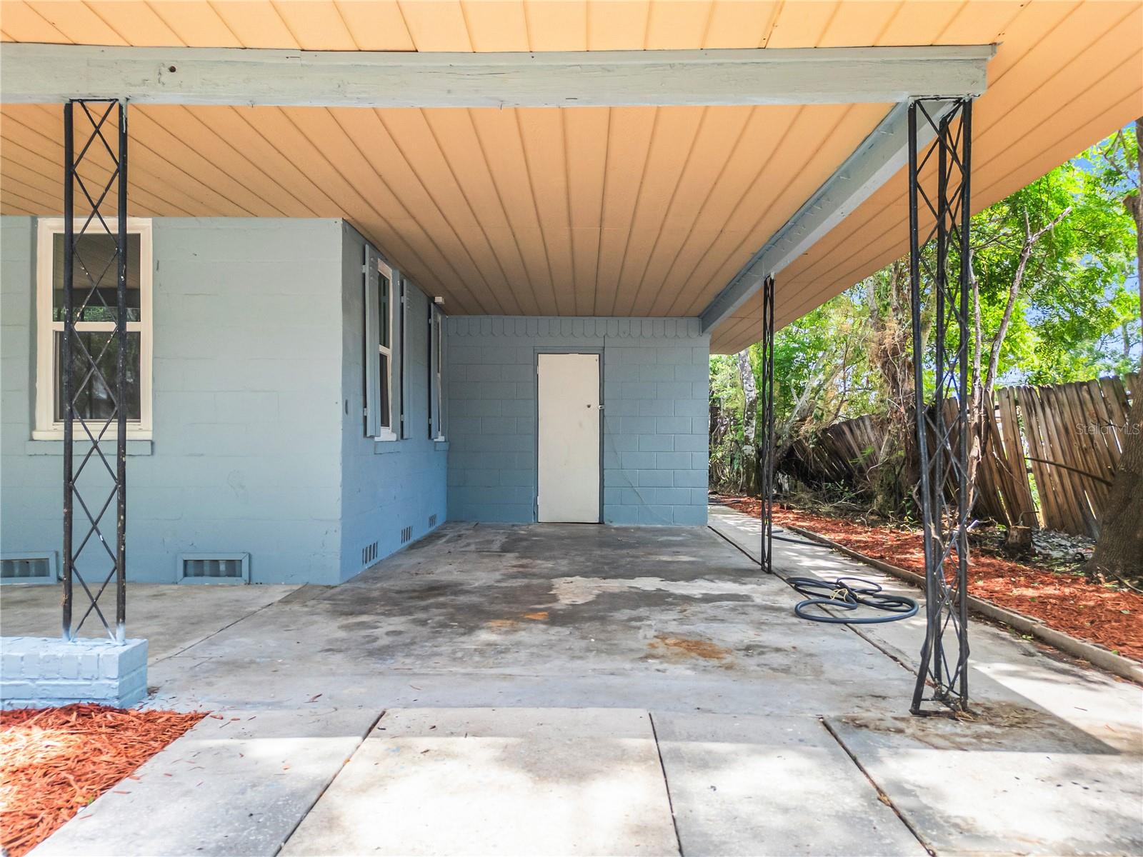 1504 W Line St Property Photo 43