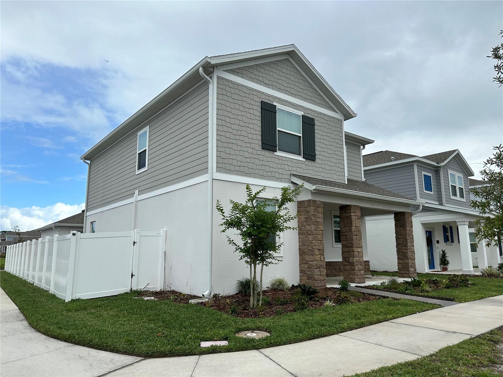 3115 ADDISON BLVD Property Photo 1