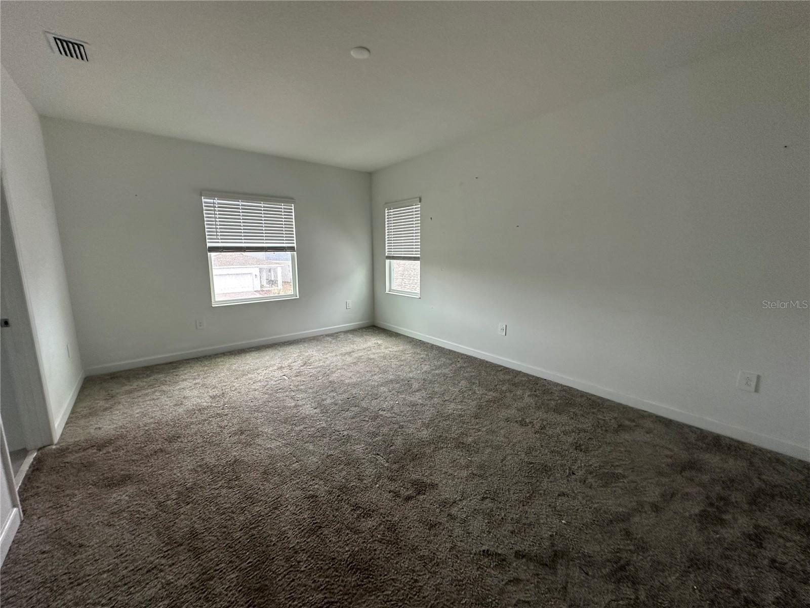 3115 Addison Blvd Property Photo 6