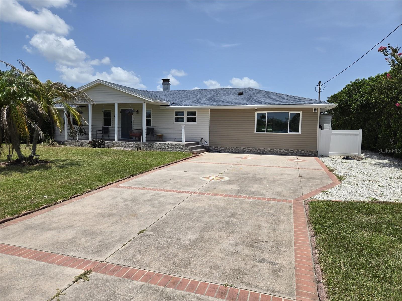 2625 HARRIS BLVD