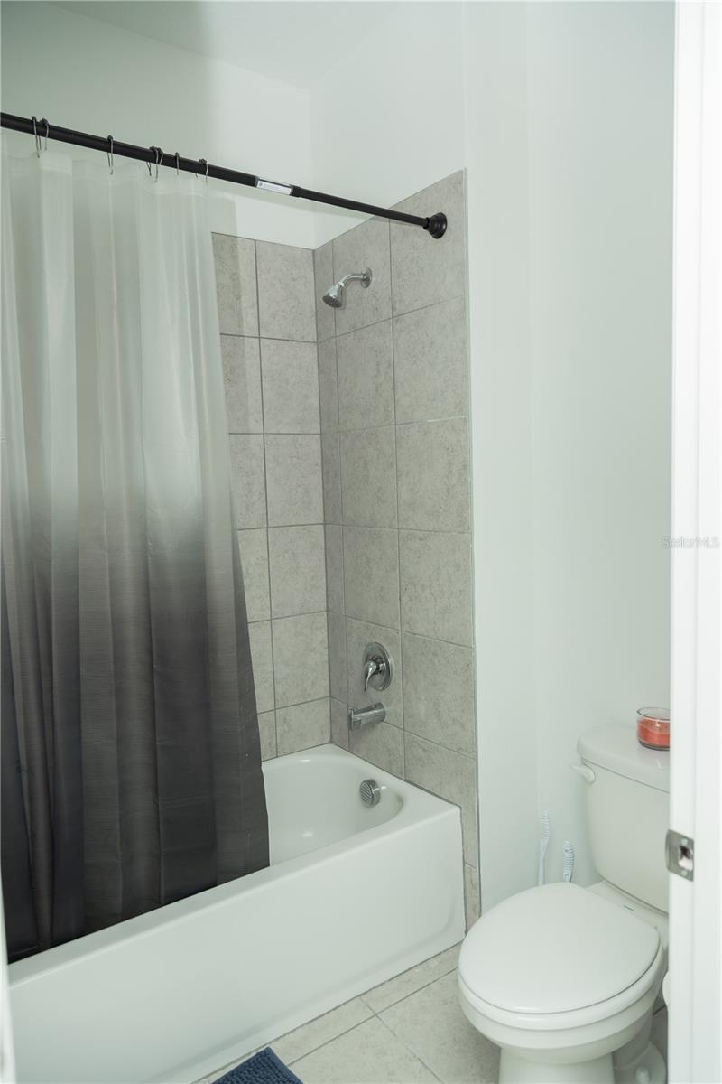661 Crown Rose Dr Property Photo 24
